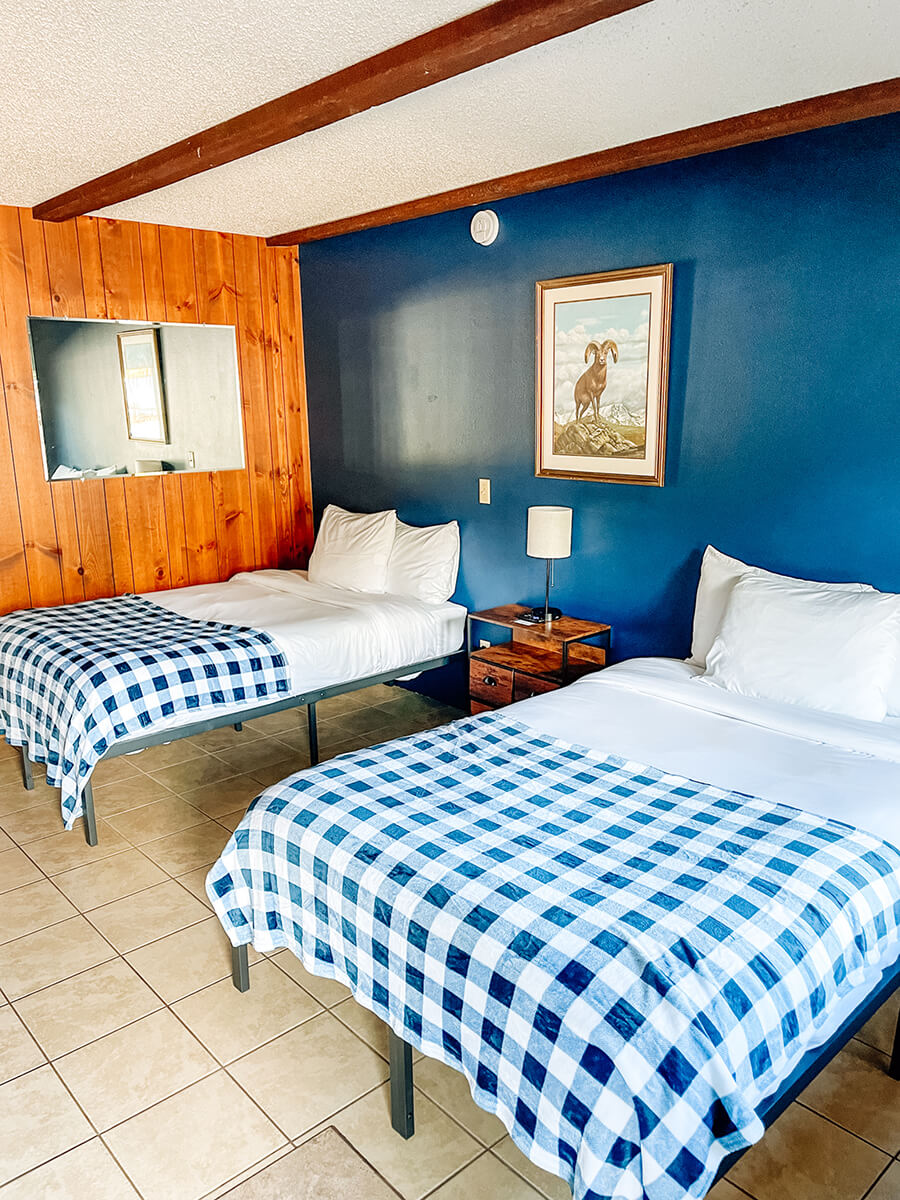 The Alpine Motel Standard Room